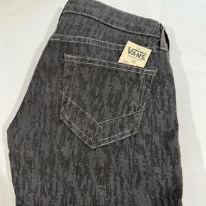 Vans Women’s Black Skinny Low Rise Jeans size 1